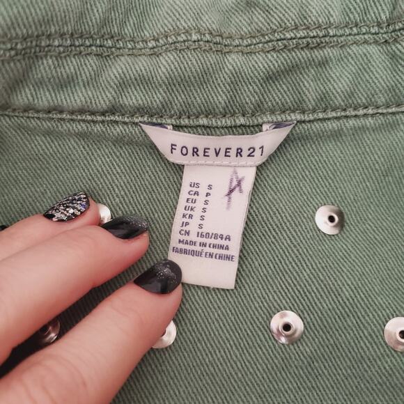 Forever 21 | Green Studded Denim Jean Jacket Shirt - Picture 5 of 6